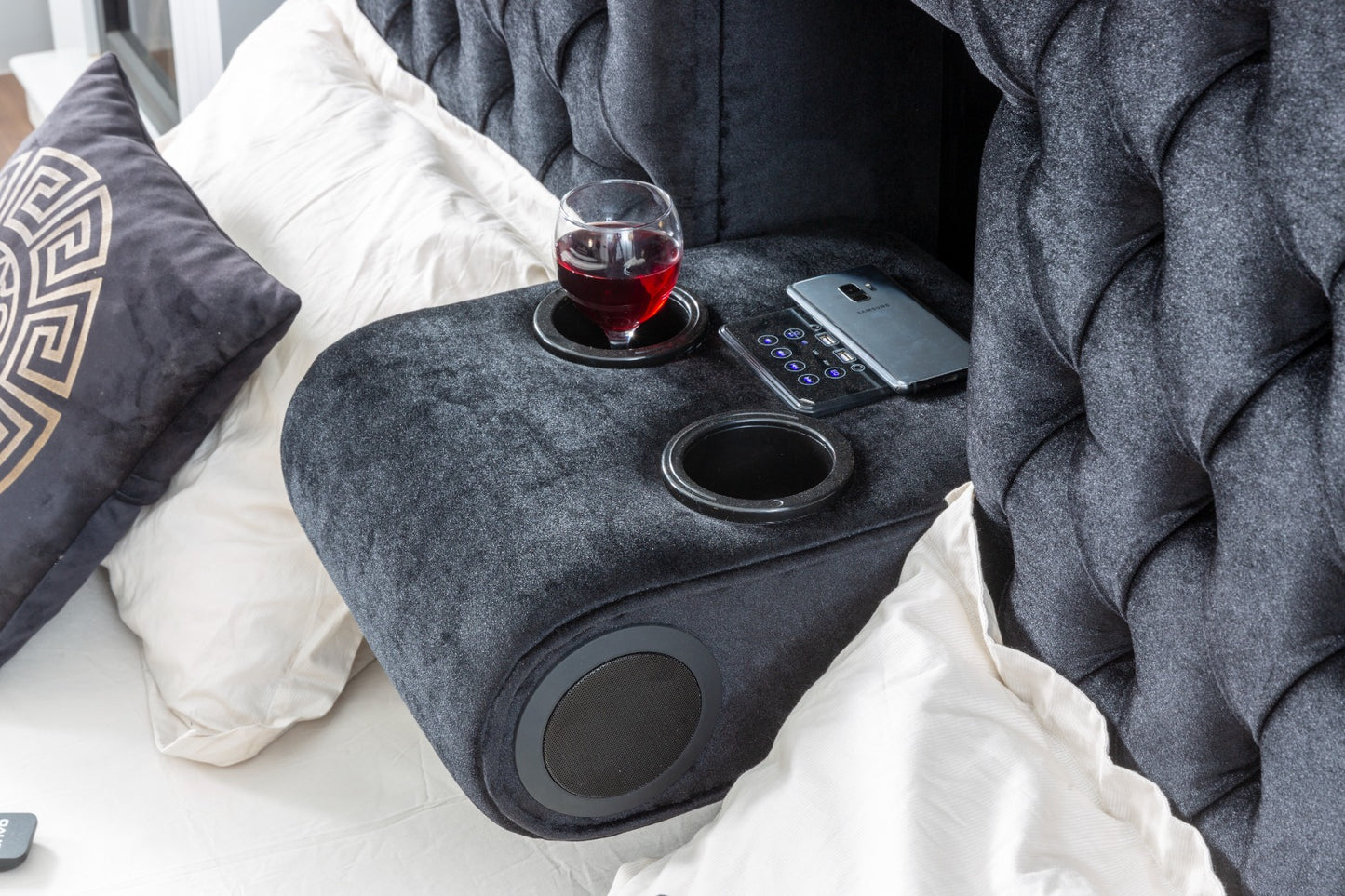 ROYAL BETT