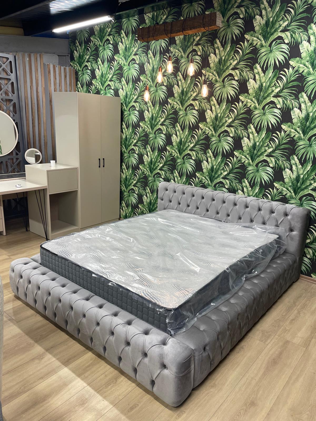 CROWN BETT